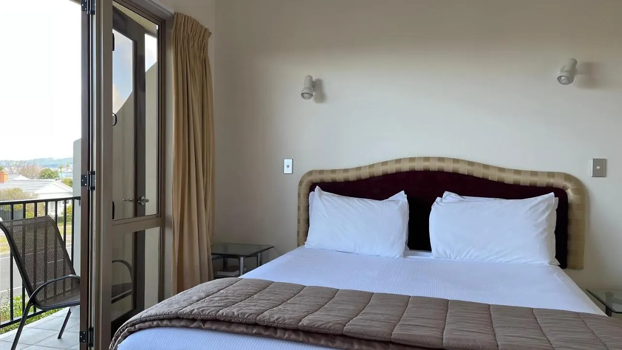 Chantillys Motor Lodge Taupo 4*,